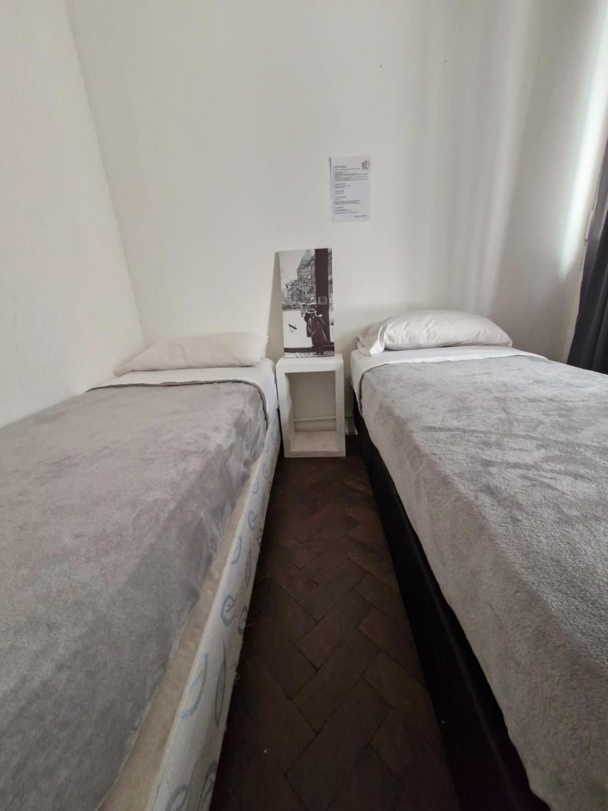 Why Not Nueva Cordoba Hostel Bagian luar foto