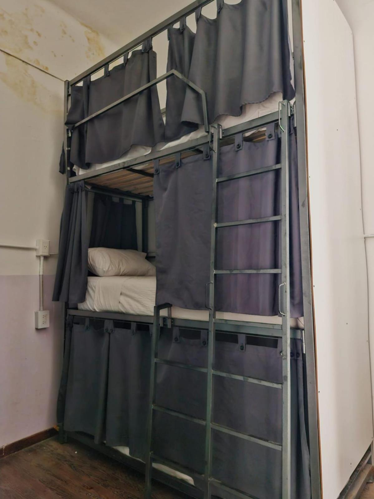 Why Not Nueva Cordoba Hostel Bagian luar foto