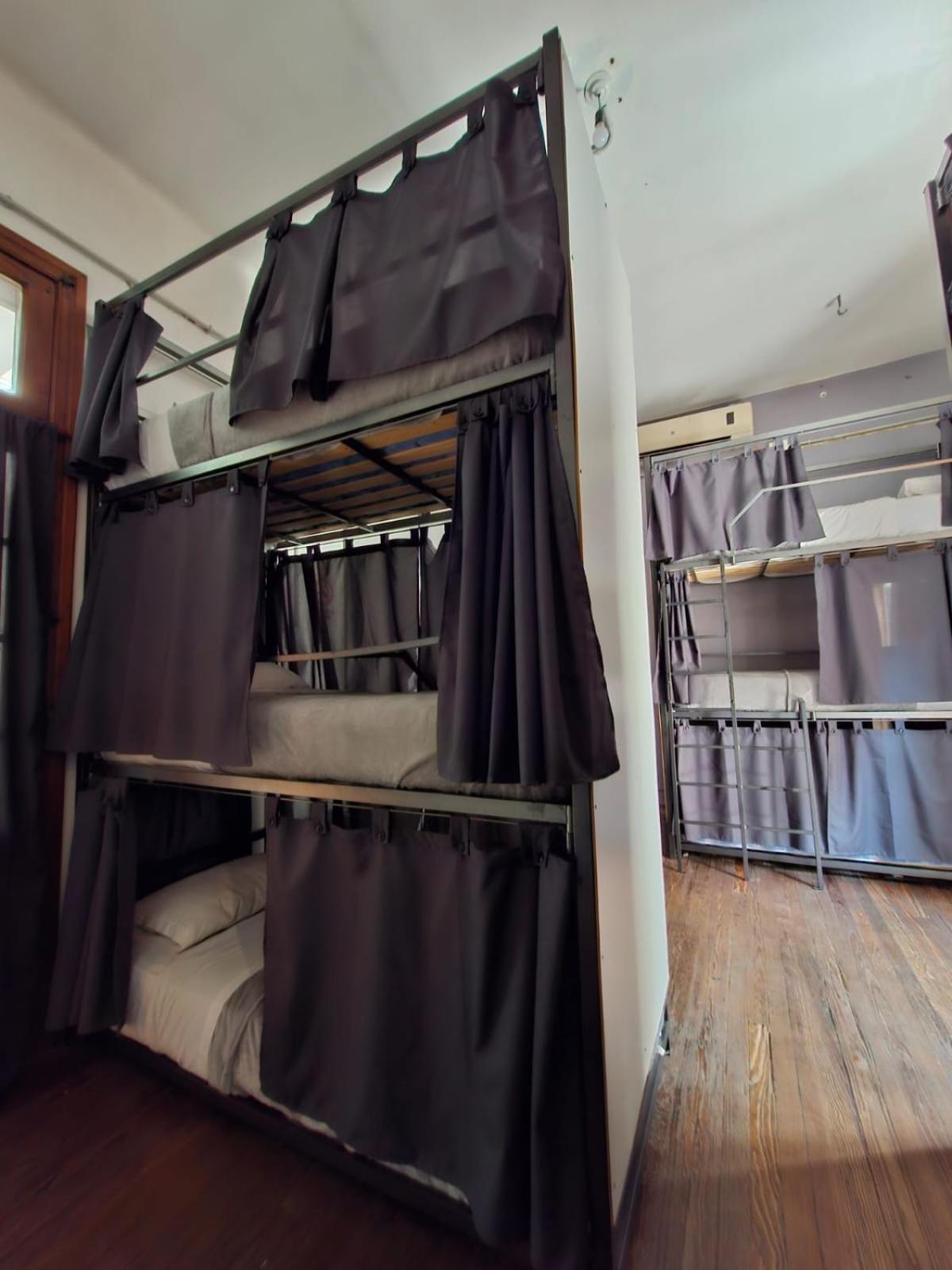Why Not Nueva Cordoba Hostel Bagian luar foto